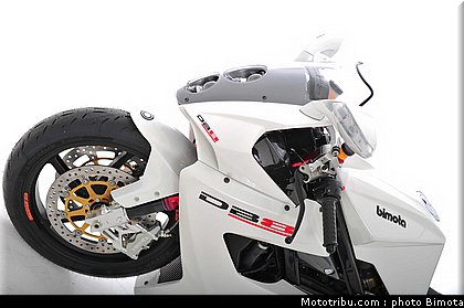 db8_15_bimota_2012.jpg