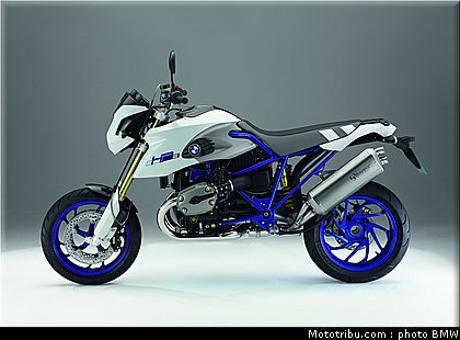 bmw_2007_hp2_megamoto_007.jpg
