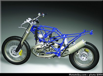 bmw_2007_hp2_megamoto_008.jpg
