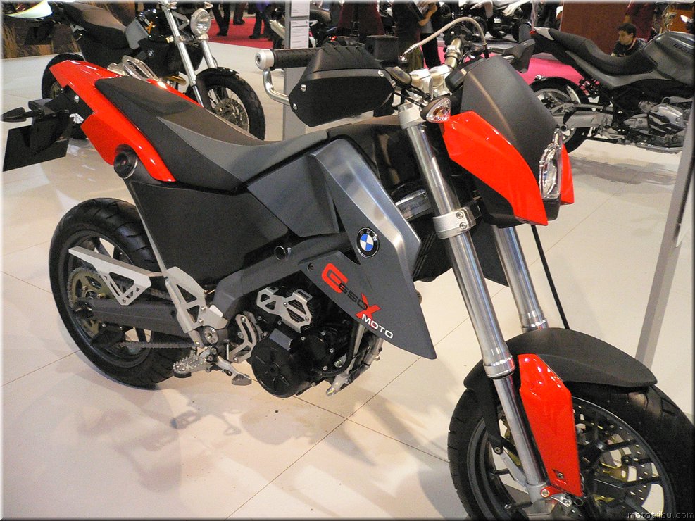 MOTO 