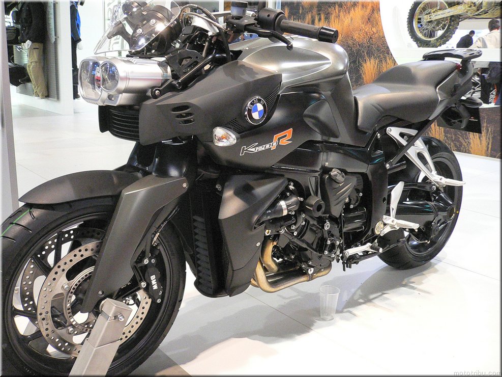 MOTO 