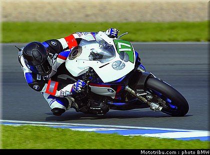 bmw_2008_hp2_sport_012.jpg