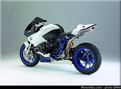 bmw_2008_hp2_sport_022.jpg