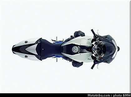 bmw_2008_hp2_sport_024.jpg