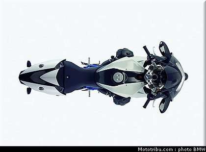 bmw_2008_hp2_sport_025.jpg
