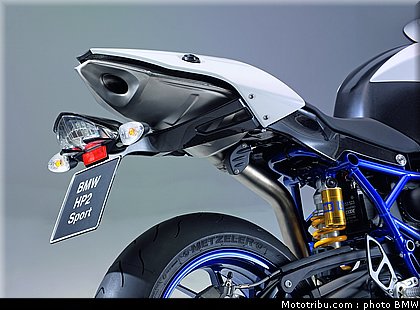 bmw_2008_hp2_sport_029.jpg