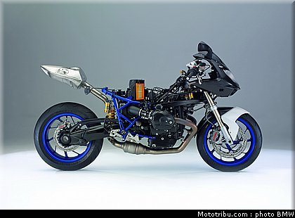 bmw_2008_hp2_sport_039.jpg