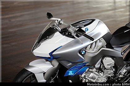 bmw_concept6_eicma_milan_2009_013.jpg