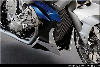 bmw_concept6_eicma_milan_2009_017.jpg