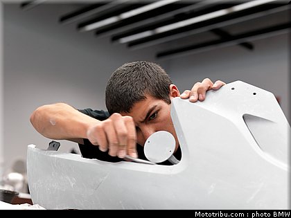 bmw_concept6_eicma_milan_2009_025.jpg