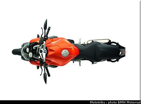 bmw_k1300r_2009_08.JPG