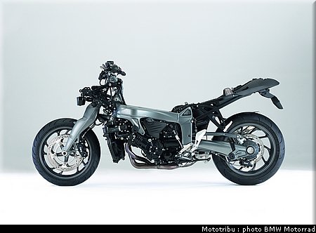 bmw_k1300r_2009_12.JPG