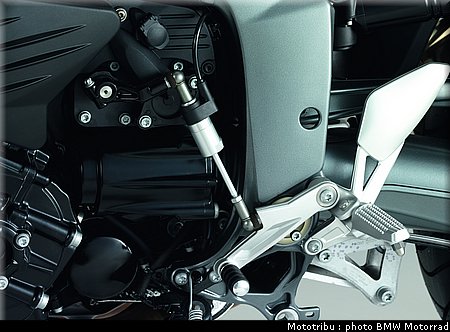 bmw_k1300r_2009_18.JPG