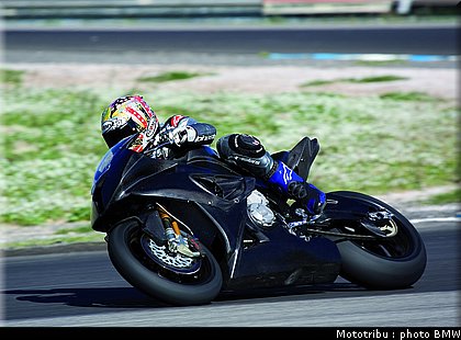 bmw_s1000rr_sbk_015.jpg