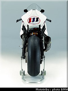 bmw_s1000rr_sbk_034.jpg