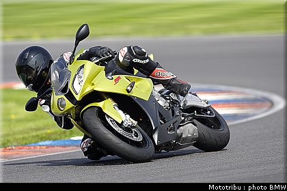bmw_s1000rr_2009_001.jpg