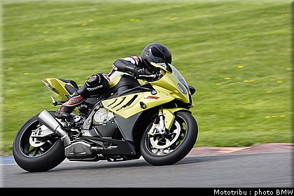bmw_s1000rr_2009_003.jpg