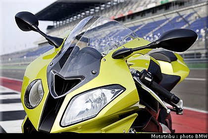 bmw_s1000rr_2009_011.jpg