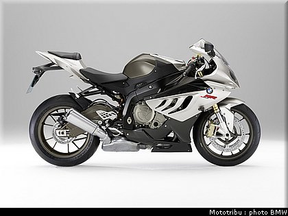 bmw_s1000rr_2009_019.jpg
