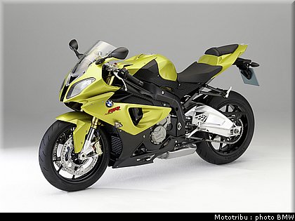 bmw_s1000rr_2009_021.jpg