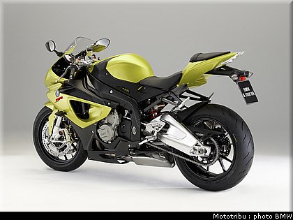 bmw_s1000rr_2009_023.jpg