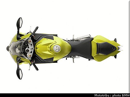 bmw_s1000rr_2009_025.jpg