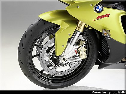 bmw_s1000rr_2009_030.jpg