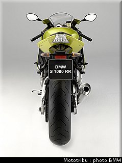 bmw_s1000rr_2009_036.jpg