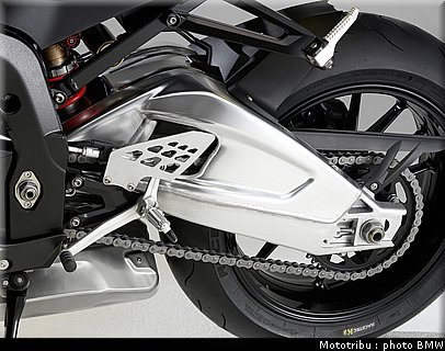bmw_s1000rr_2009_038.jpg