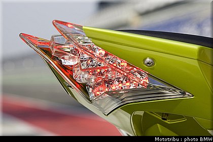 bmw_s1000rr_2009_042.jpg