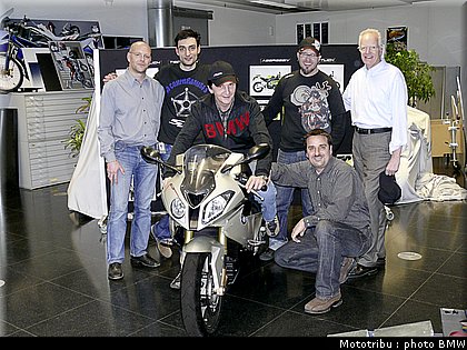 bmw_s1000rr_2009_046.jpg