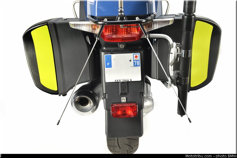 bmw_2012_r1200rt_gendarmerie_012