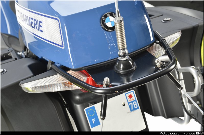 bmw_2012_r1200rt_gendarmerie_013