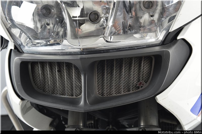 bmw_2012_r1200rt_gendarmerie_027