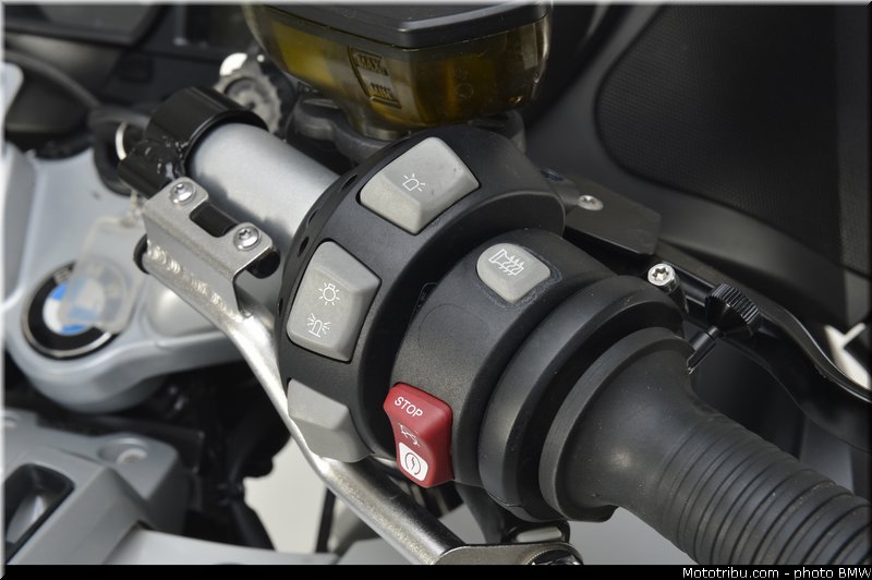 bmw_2012_r1200rt_gendarmerie_034