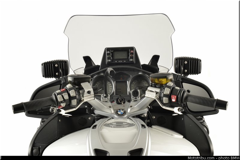 bmw_2012_r1200rt_gendarmerie_038
