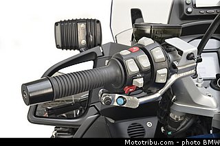 bmw_2012_r1200rt_gendarmerie_004.jpg