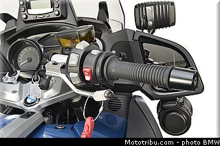 bmw_2012_r1200rt_gendarmerie_010.jpg