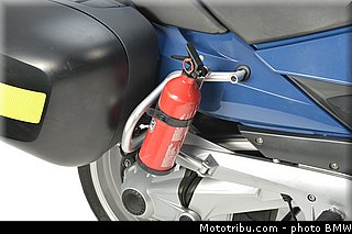 bmw_2012_r1200rt_gendarmerie_020.jpg