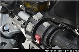 bmw_2012_r1200rt_gendarmerie_034.jpg