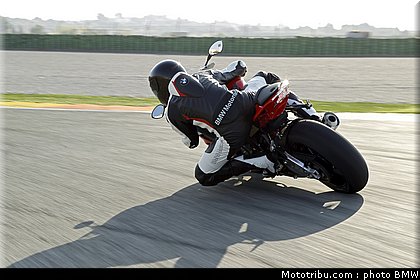 bmw_s_1000_rr_2012_0034.jpg