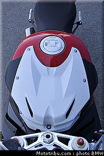 bmw_s_1000_rr_2012_0116.jpg