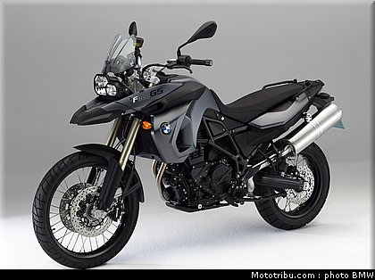 bmw_2012_f_800_gs_triple_black_3.jpg