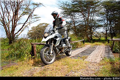 action_011_bmw_r_1200_gs_2013.jpg