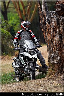 action_012_bmw_r_1200_gs_2013.jpg
