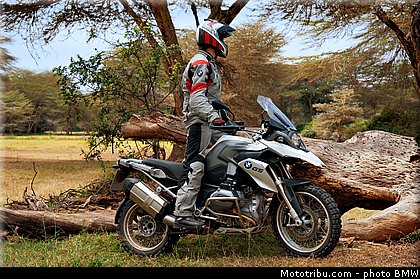 action_013_bmw_r_1200_gs_2013.jpg