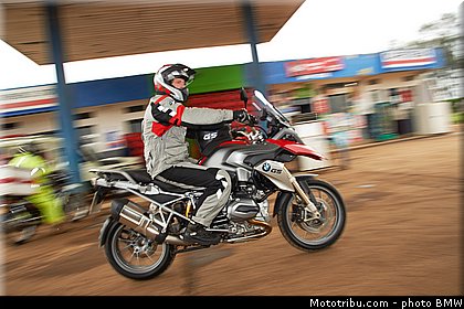 action_018_bmw_r_1200_gs_2013.jpg
