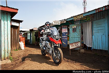 action_019_bmw_r_1200_gs_2013.jpg