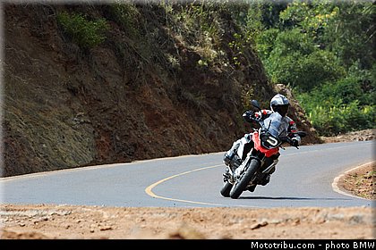 action_028_bmw_r_1200_gs_2013.jpg