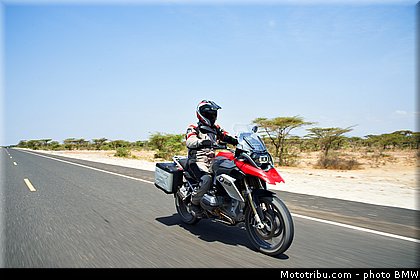 action_040_bmw_r_1200_gs_2013.jpg